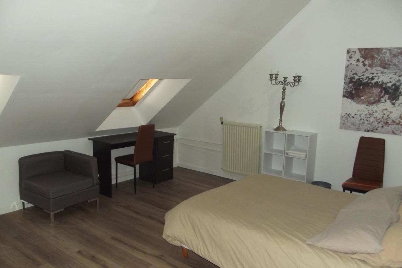 Hotel Le Domaine De Jaugy Gièvres Esterno foto